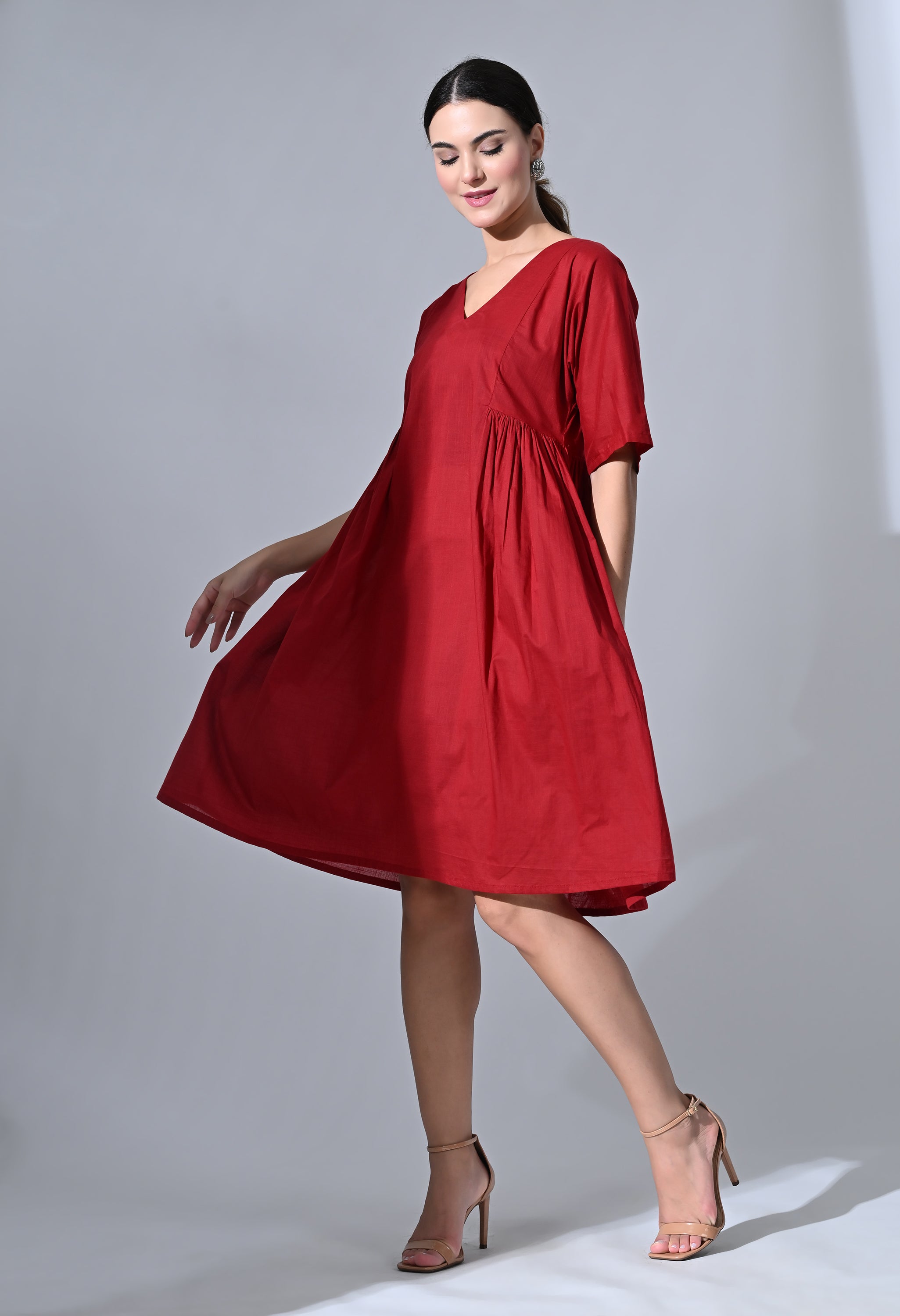 MISS RED DRESS